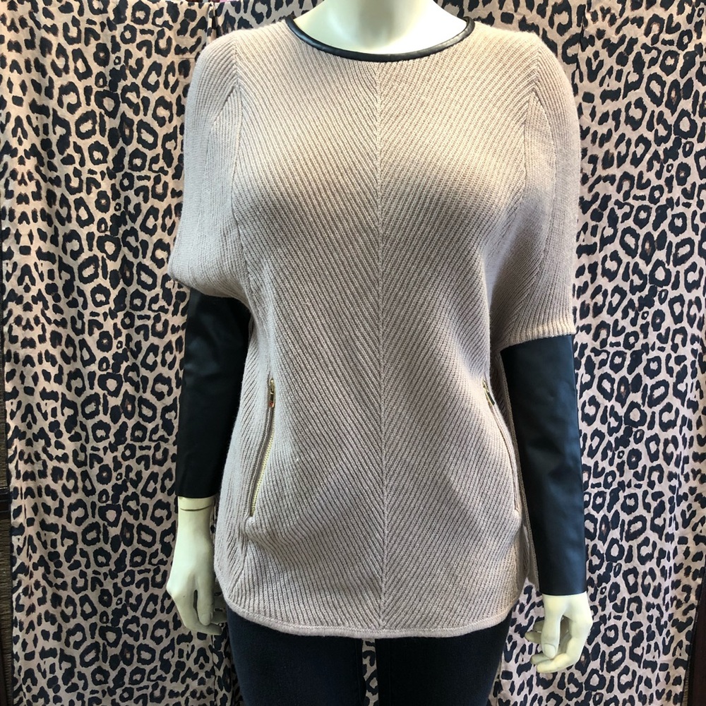 Long sleeve sweater